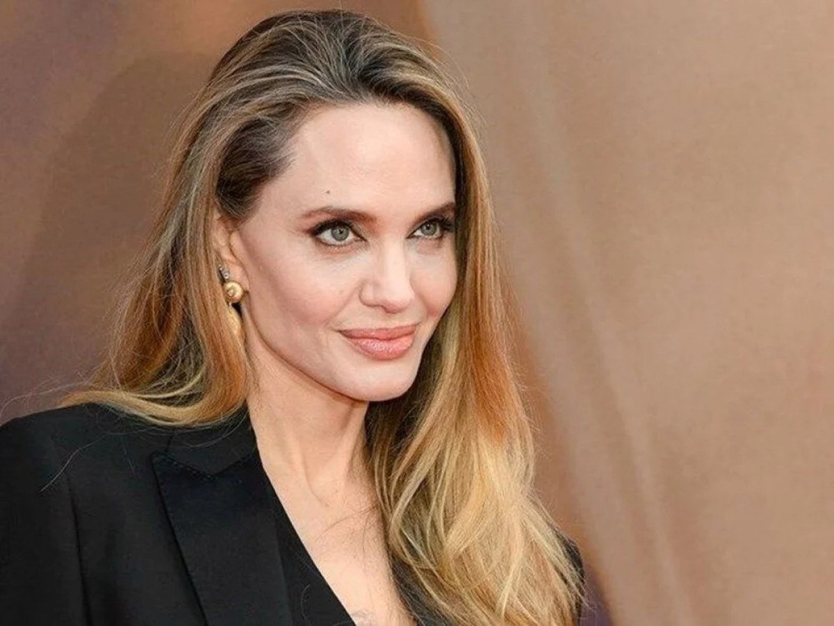 angelina jolie oyunculuga nasil basladigini anlatti 2