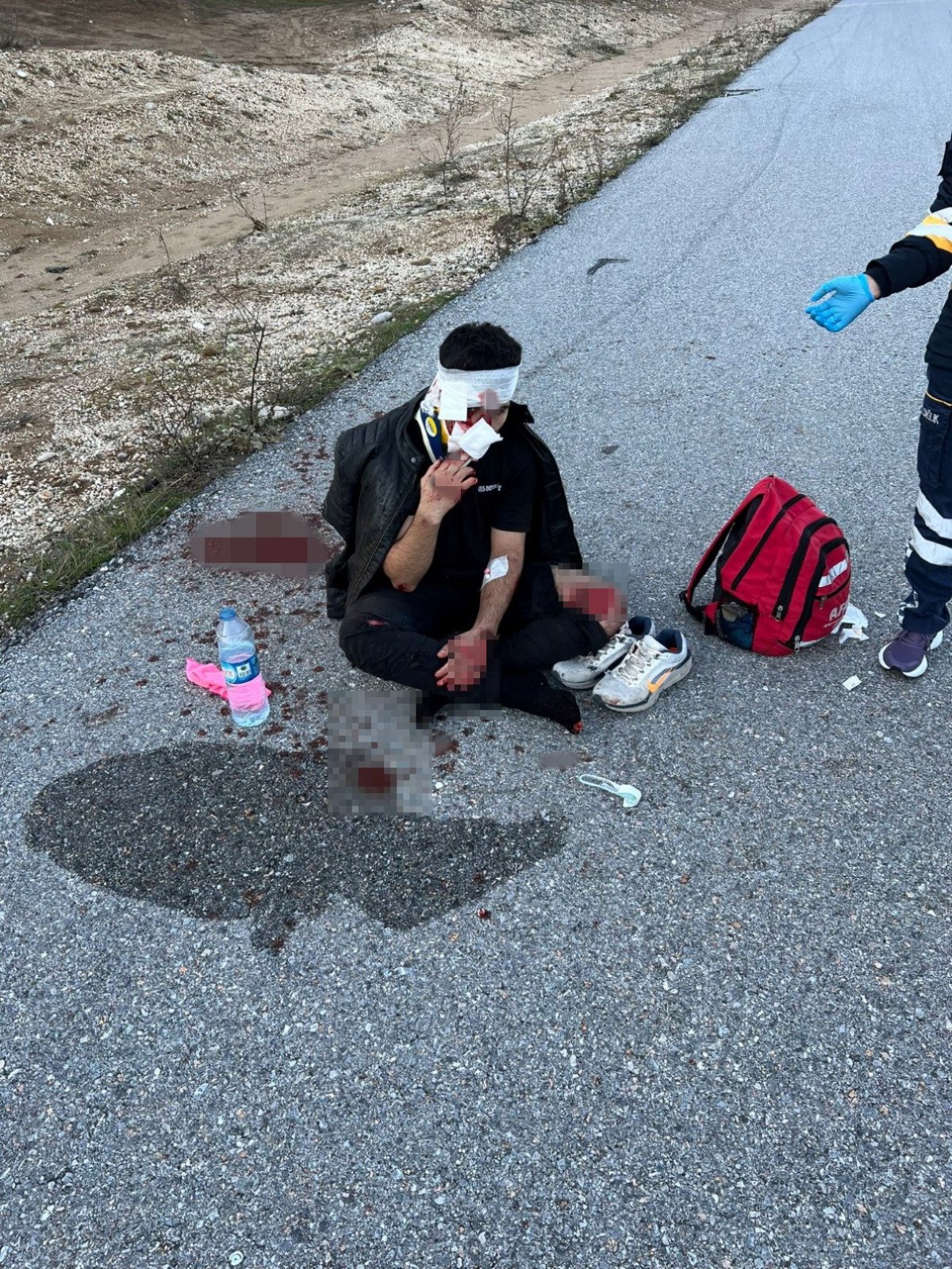 antalyada ucak pistinde motosikletle hiz yapti kaza gecirdi 0 feQphmXR