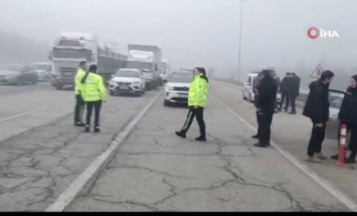 ankarada surucu polisin dur ihtarina uymayarak kacti 0 SdfOR8ig