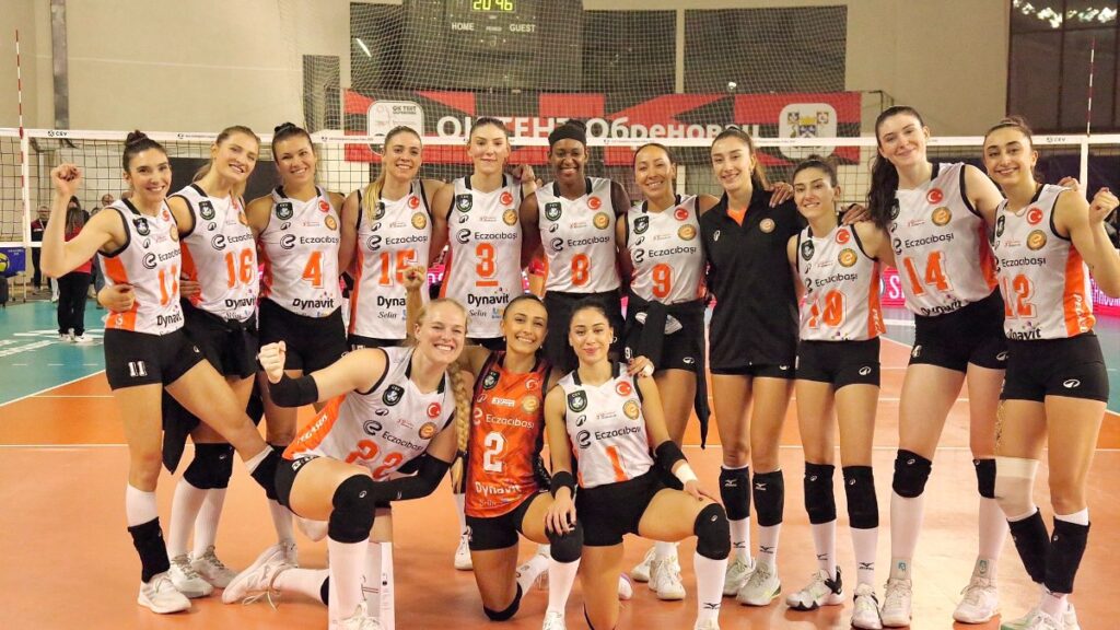 eczacibasi ceyrek finale yukselmeyi garantiledi UkMf4Jf9