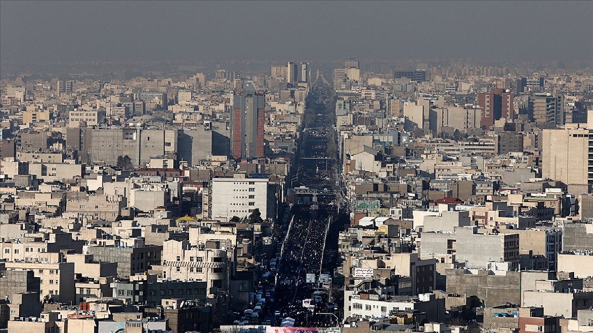 iran baskentini mekrana tasiyor 0 43ZvG19T