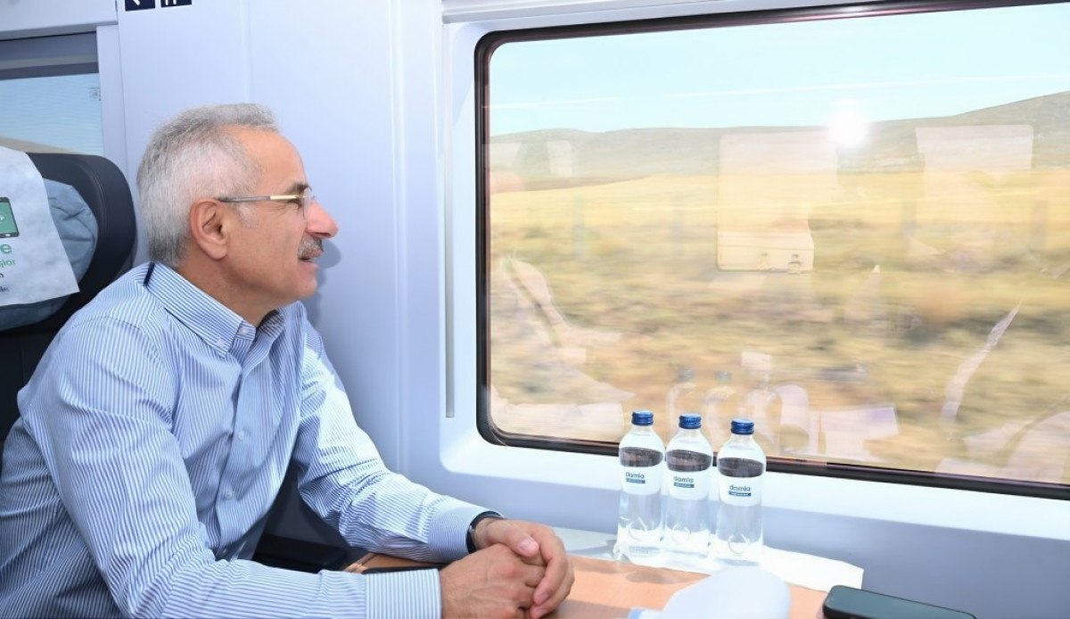 konya karaman hizli tren hatti 3 yasinda 1 OS9KD46A