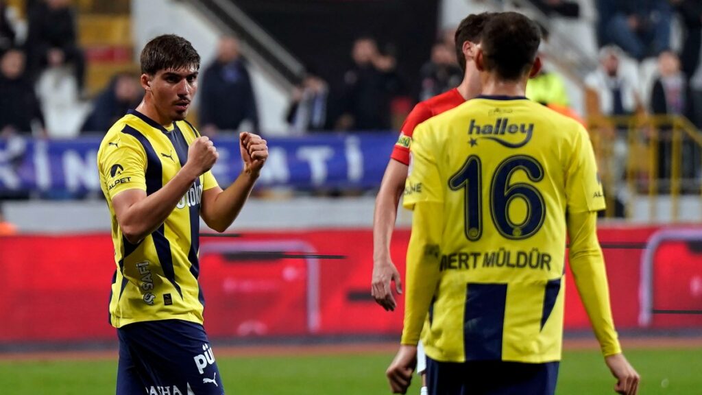 yusuf akcicek ilk kez gol atti rHwLJ6GL