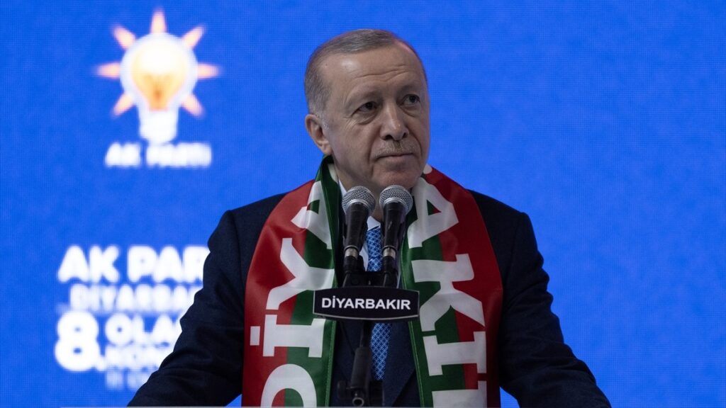 cumhurbaskani erdogan ekonomik sikintilari yilin ikinci yarisindan itibaren geride birakmaya baslayacagiz JsKMBVRE