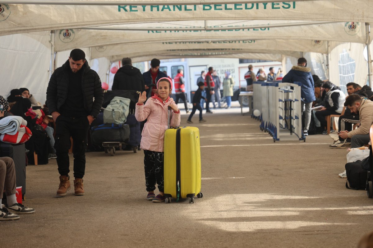 hatayda suriyelilerin donusu suruyor turkiye bizi savastan korudu 2 NPWtzGDM