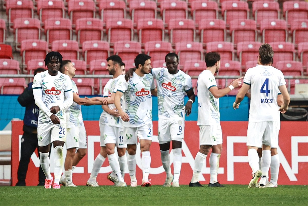 rizespor hatayspor karsisinda galip geldi 0 D2p1r2dg