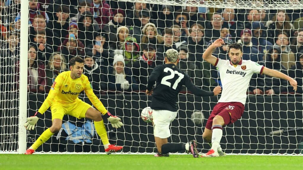 west ham unitedi bes dakikada yikan aston villa turu gecti 3XP9pgXM