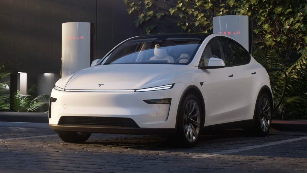 yenilenen tesla model y tanitildi iste one cikan ozellikler CZcvU6a9