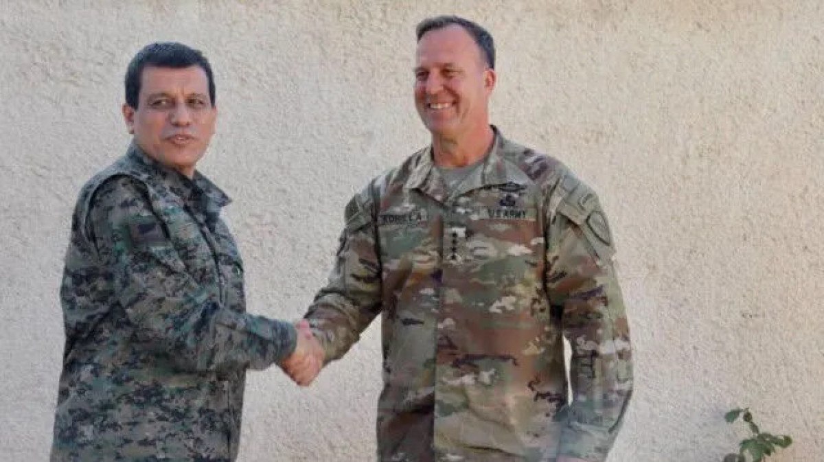 centcom komutani general kurilla suriyede ypgpkk ile gorustu 0 LNX8qpjd