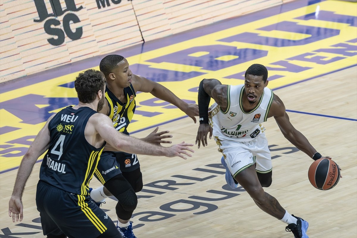 fenerbahce konuk ettigi zalgirisi yendi 0 igv3nldh