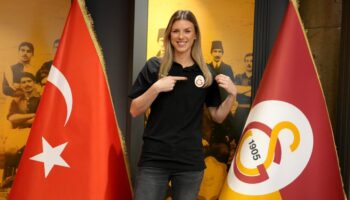 galatasaray britt bongaertsin sozlesmesini yeniledi dkugd1Jp