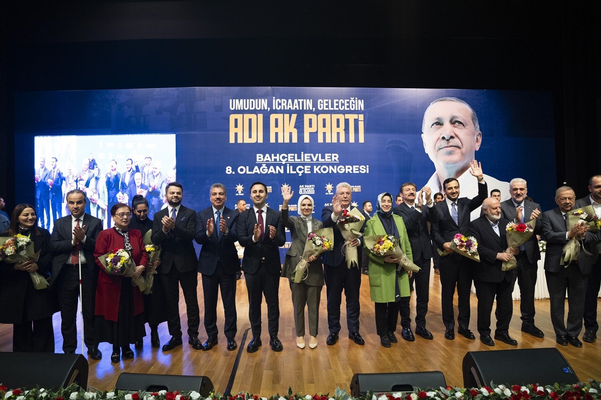 istanbulda evlilik kredisine buyuk ilgi 48 saatte 3 bin 500den fazla basvuru 3 3vWsYrnT