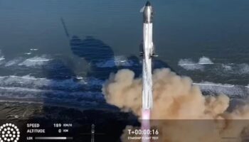 spacexin starship roketinin test ucusu gerceklestirildi havada parcalandi sULzsuzS