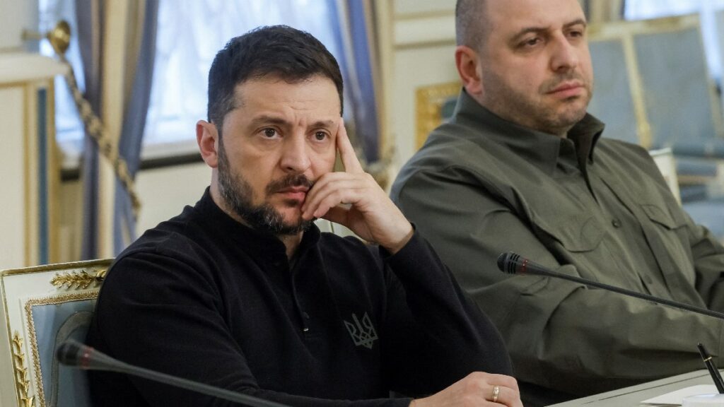 vladimir zelenskynin 28 bin grivna maas aldigi aciklandi AYRpqAZ8