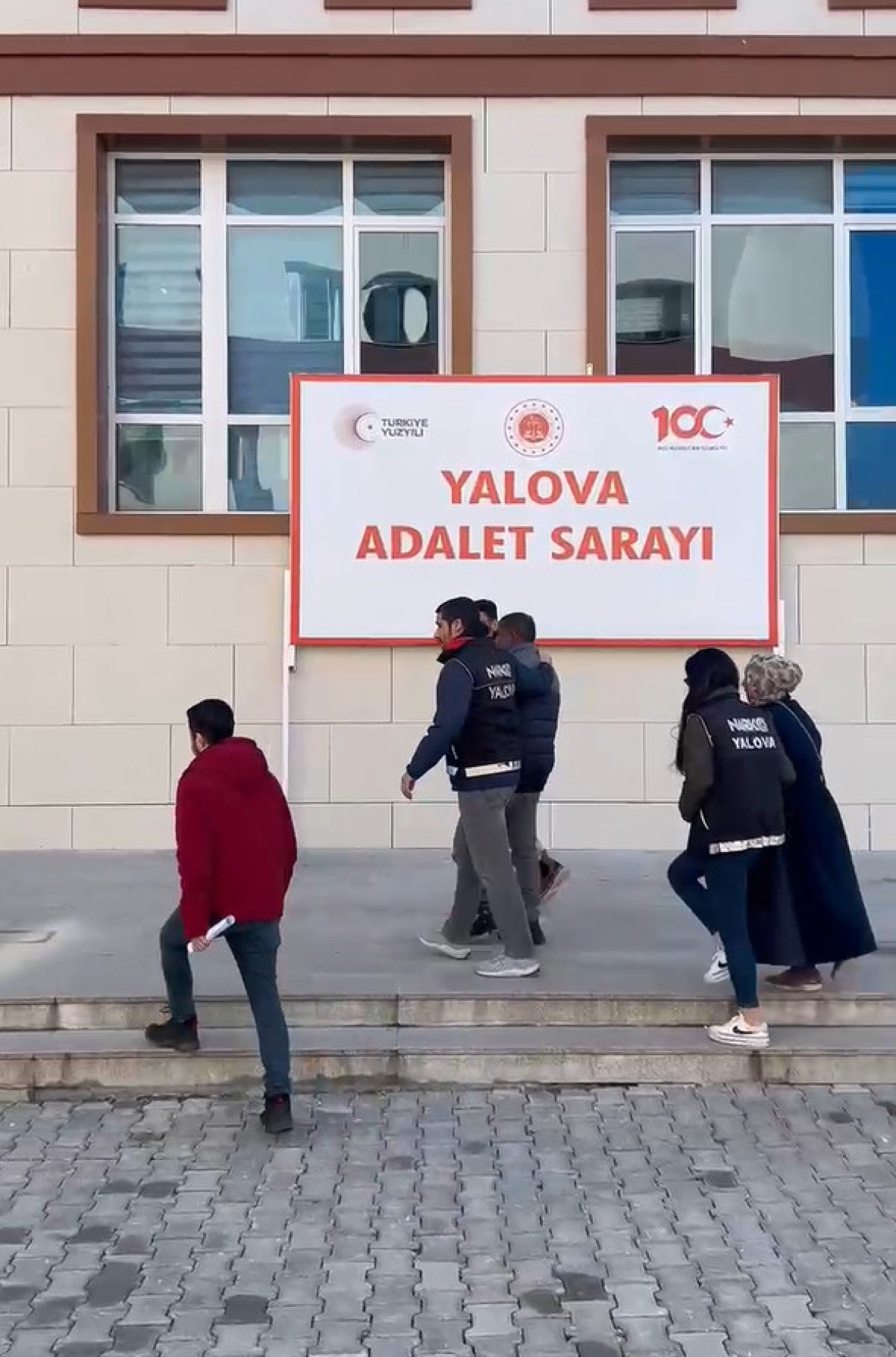 yalovada 9 kilo 730 gram sentetik uyusturucu bulundu 2 gozalti 2 lHKTWIWE