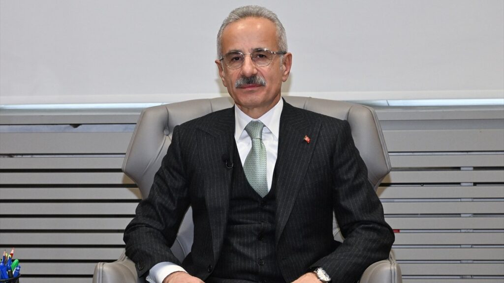abdulkadir uraloglu tarih verdi turksat 6a icin geri sayim basladi 3babs5fL