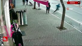 adanada cocuk kapkacci guvenlik kamerasina takildi JvRvx97B