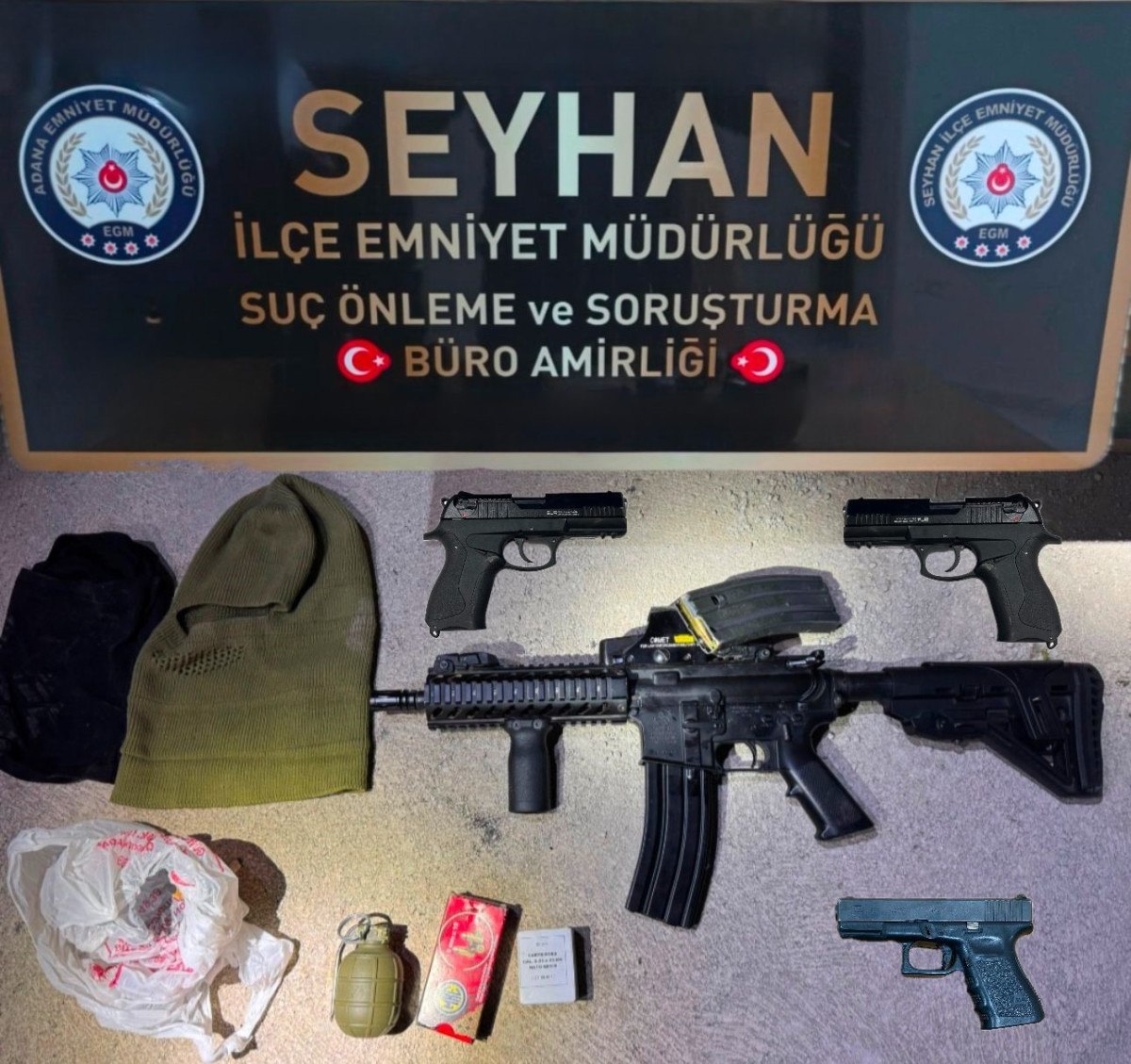 adanada m4 tufek ve el bombasiyla yakalandi sucu olmus amcasina atti 0