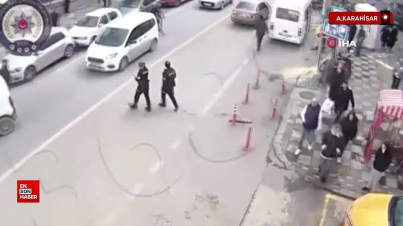 Afyonkarahisar'da dolandırıcılara parasını kaptırmaktan polis kurtardı 1 afyonkarahisarda dolandiricilara parasini kaptirmaktan polis kurtardi g1pDzf9A