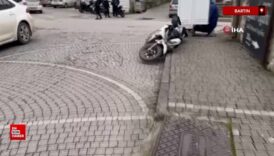 bartinda ehliyetsiz surucu yedigi cezanin hirsini motosikletten cikardi c1w5LcZL