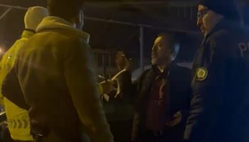 bartinda yakalanan alkollu surucu chpli eski meclisi uyesi cikti j3z1DDQ6