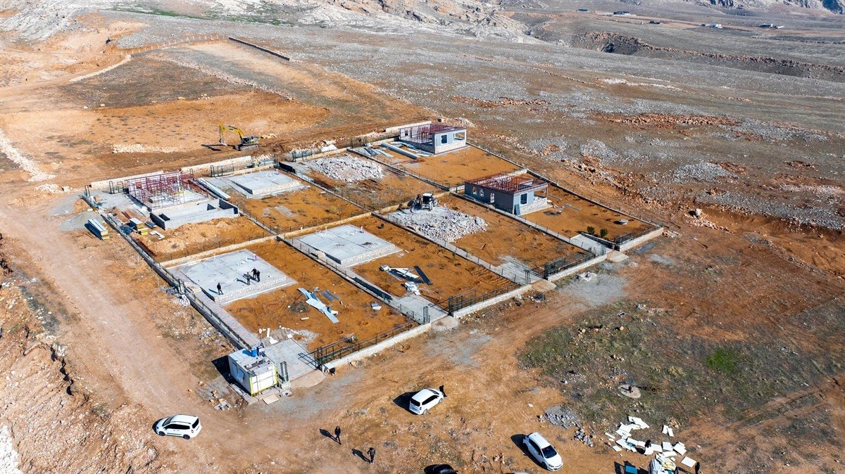 batmanda kacak villa operasyonu 8 bina yikildi 3