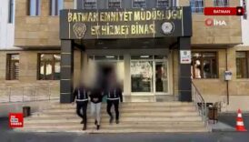 batmanda motosiklet ile kapkac yapan zanlilar tutuklandi 4fLYfjt3