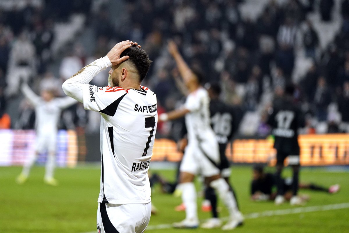 besiktas art arda 2 galibiyete hasret 0 GXgBt47D