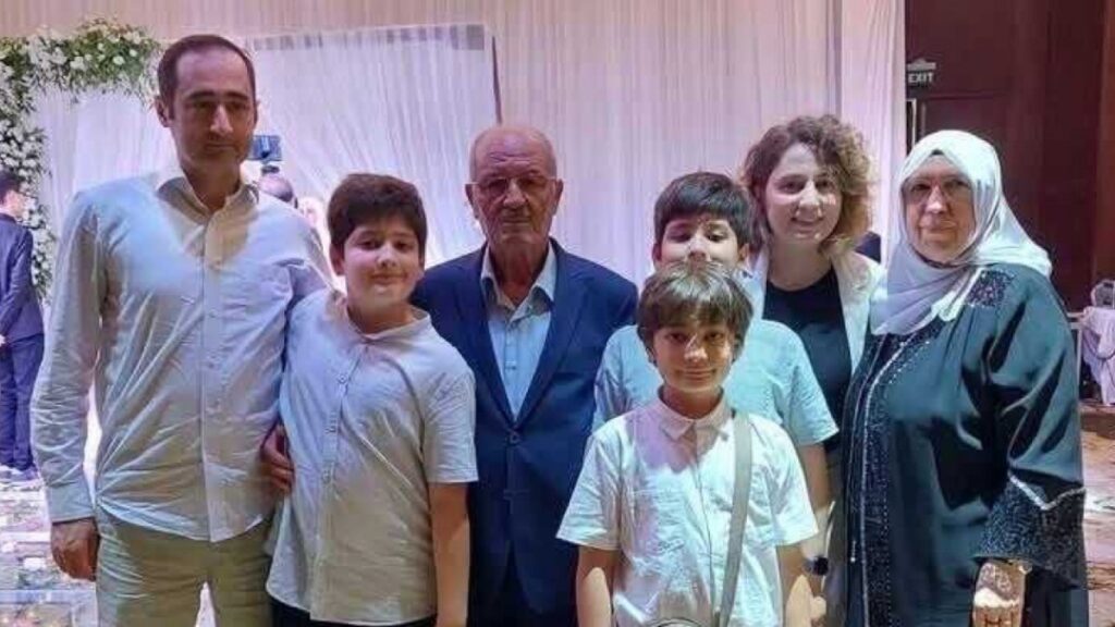bolu kartalkayadaki yanginda doktor ve ogretmen cift 3 cocuguyla birlikte can verdi 6fps2Qei