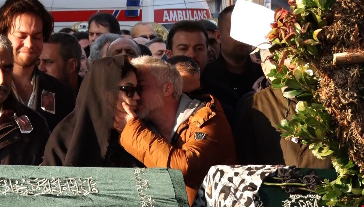 boludaki yangin faciasinda kahreden detay esini arayip yardim istemis 0