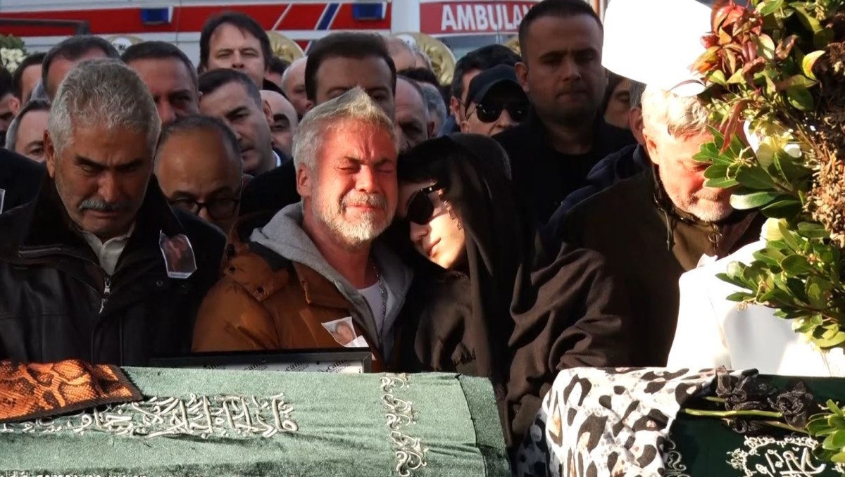 boludaki yangin faciasinda kahreden detay esini arayip yardim istemis 1 Nm7yWiIw