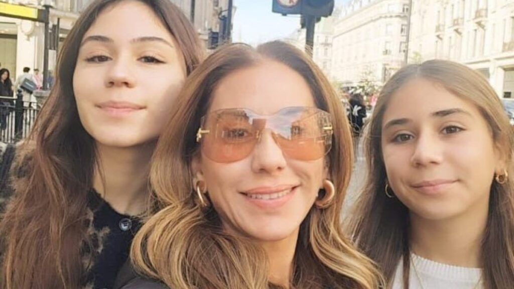 boludaki yangin faciasinda kahreden detay esini arayip yardim istemis Pf2llUIy