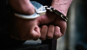 bursada mehdinin askeri oldugunu iddia eden ufurukcu yakalandi HpDLbjO5