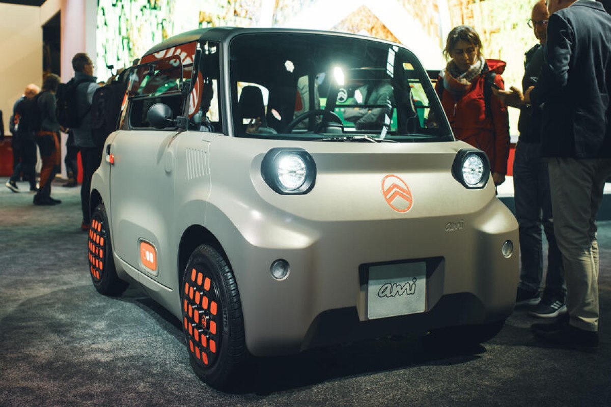 citroenin klasik 2cv modeli elektrikli olarak yeniden satilacak 0 e9NeXMVJ