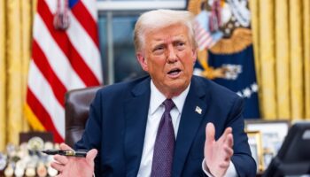 donald trump biden yonetimi bana 4 yil boyunca cehennemi yasatti UssJ1G9X