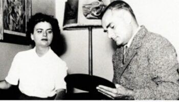 edebiyat tarihinden kesit alberto moravia buyuk aski elsa morantenin olumunu anlatiyor bana gulumsuyordu dRe5EfZQ