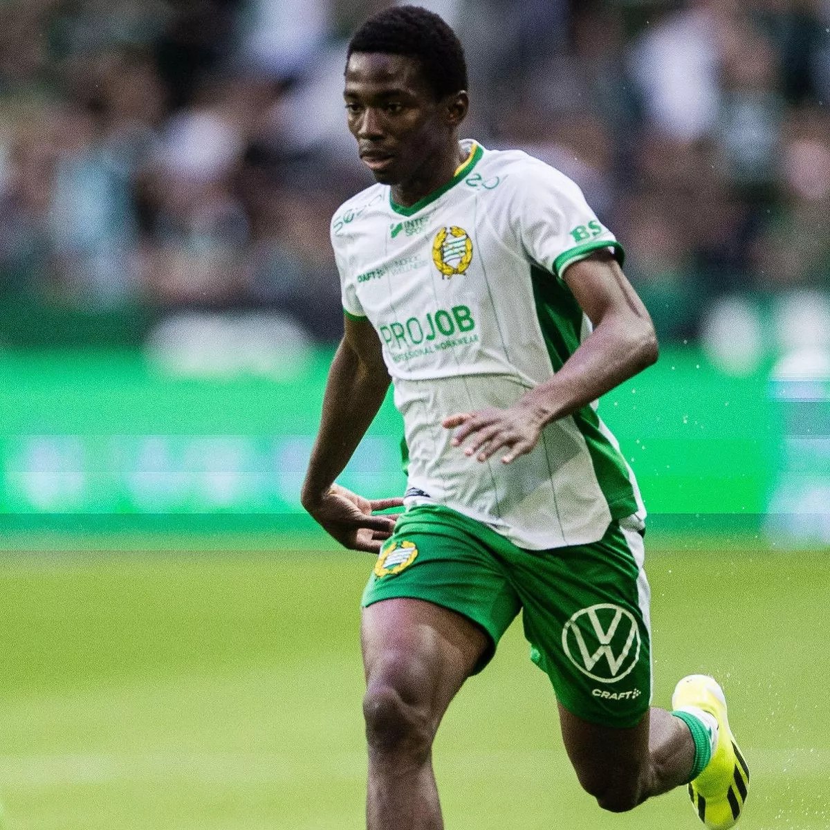 fenerbahce hammarbynin kanat forveti bazoumana toureyi istiyor 0