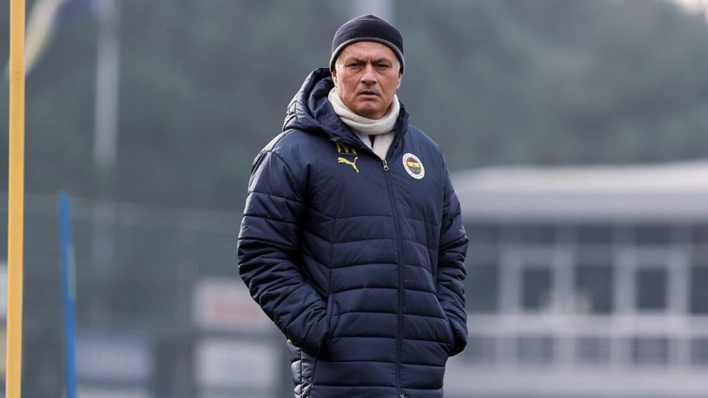 fenerbahce lyon macinin hazirliklarini tamamladi 4DpnvE5E