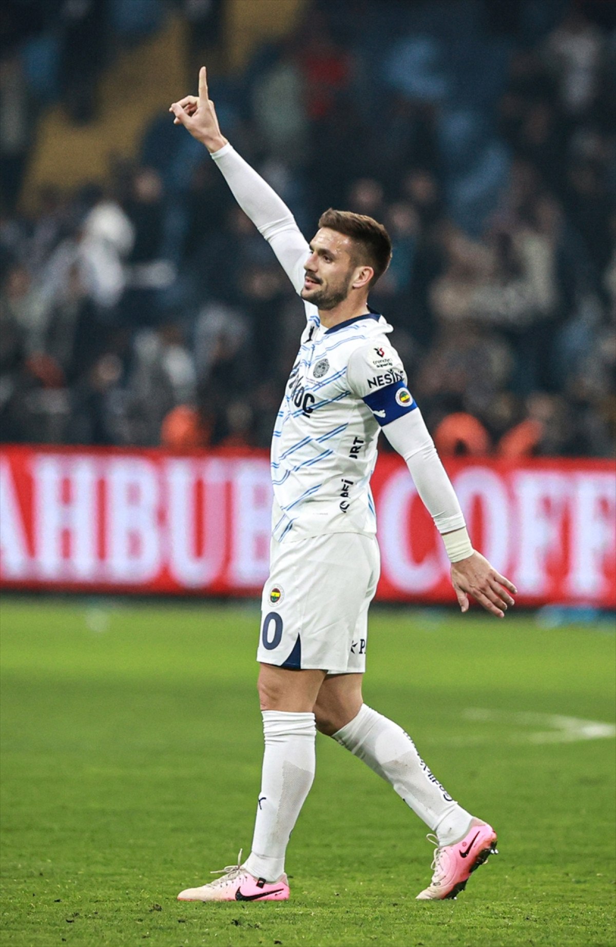 fenerbahcede dusan tadic firtinasi 5 dakikada maci cozdu 1 qH8s32YU