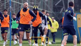 fenerbahcede lyon macinin hazirliklari basladi NJiHwN48