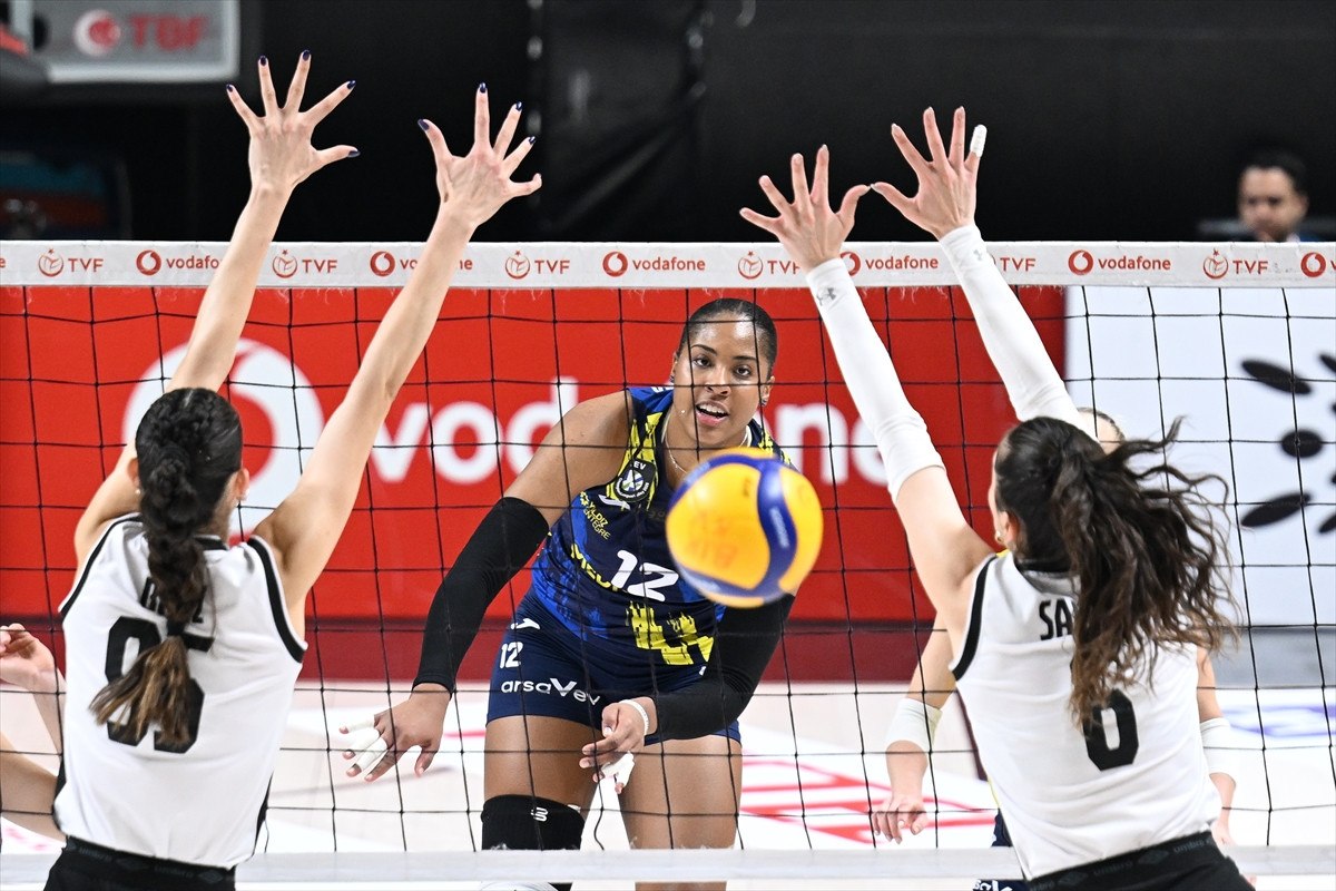 file derbisinde fenerbahce besiktasi devirdi 0 MEM9n8G5