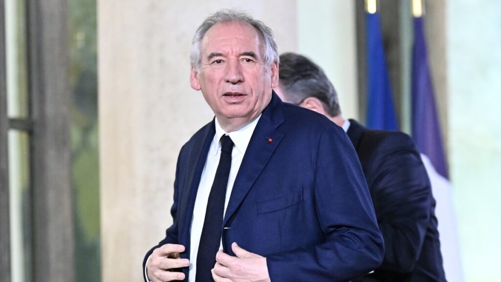 fransa yeni doneme hazirlaniyor avrupa trumpa karsi dik durmali HcJN56Oy