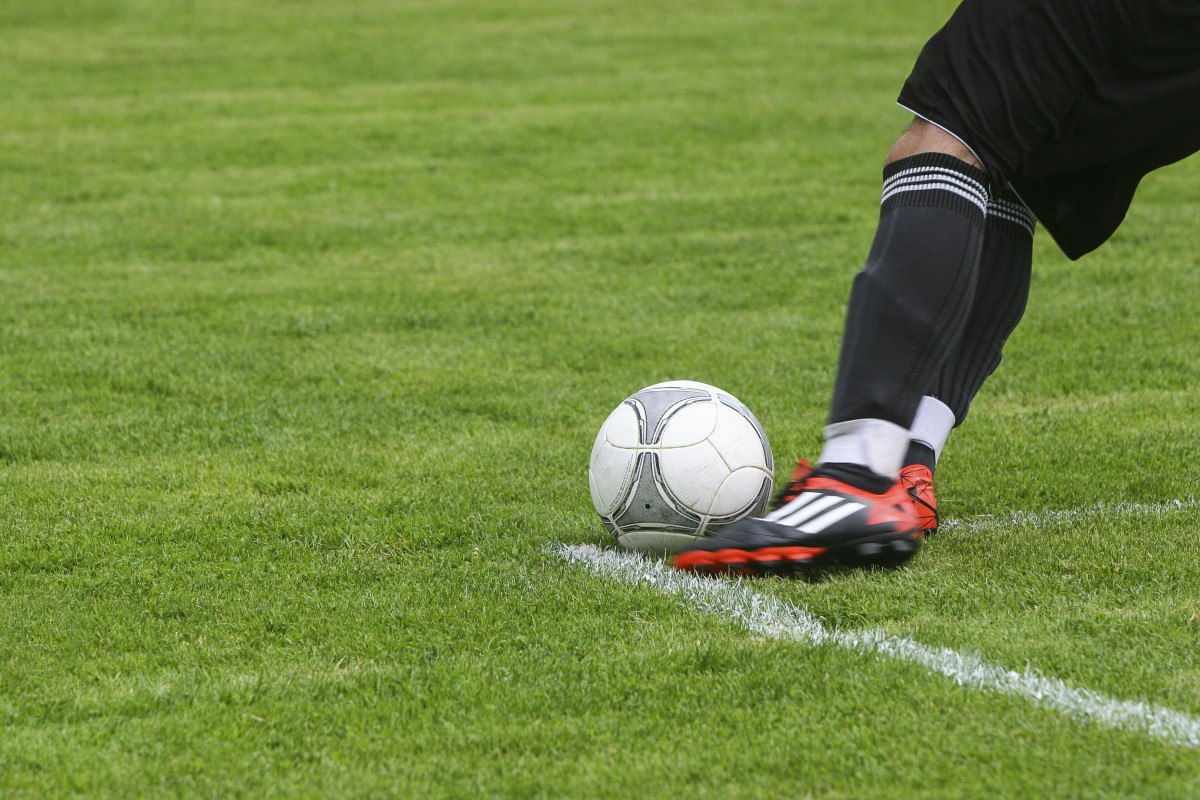 futbol sadece futbol degildir kitabiyla futbolun baska yuzu 0 4Z6YCvKa