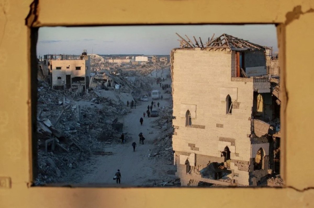 gazze kayiplarini ariyor sehrimi deprem vurmus gibi 1 AOb2n8jP