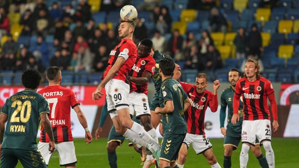 genclerbirliginden lider kocaelispora celme SVMlYIZF