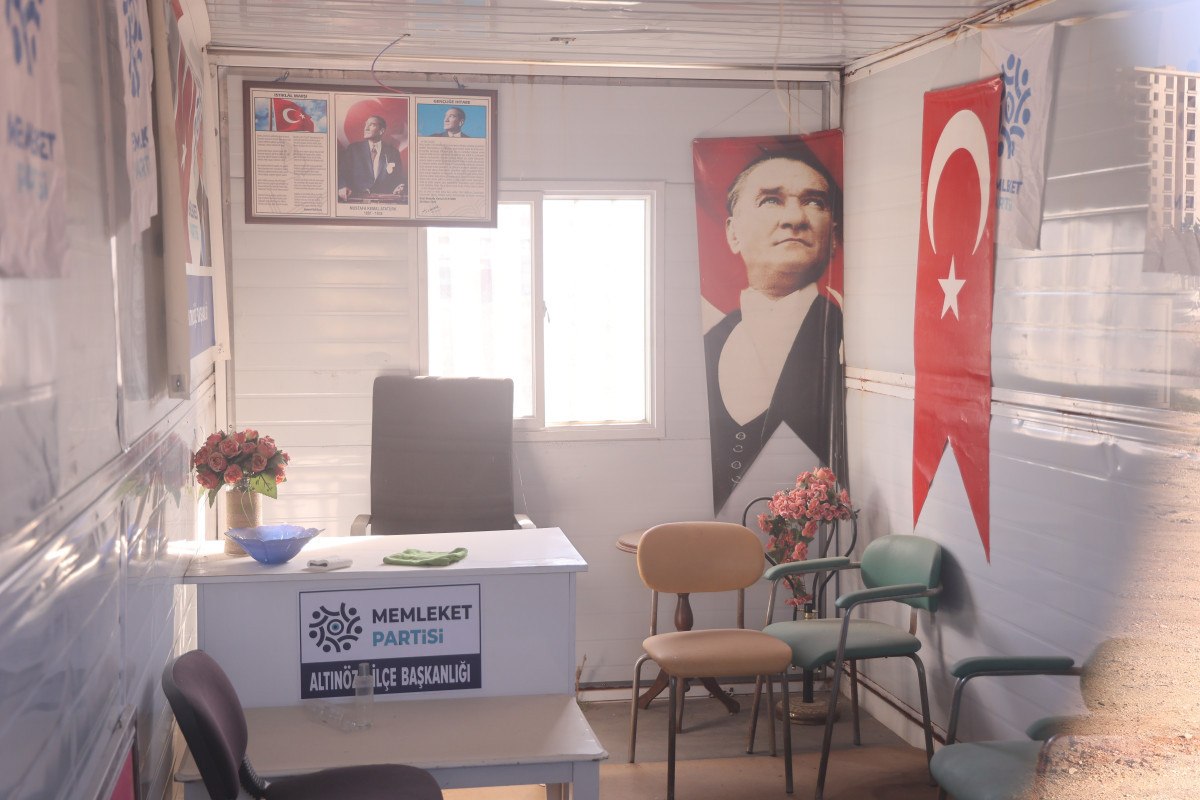 hatayda hirsizlar tarafindan calinan memleket partisi konteyneri bu kez soyuldu 1 NWEQlr2S