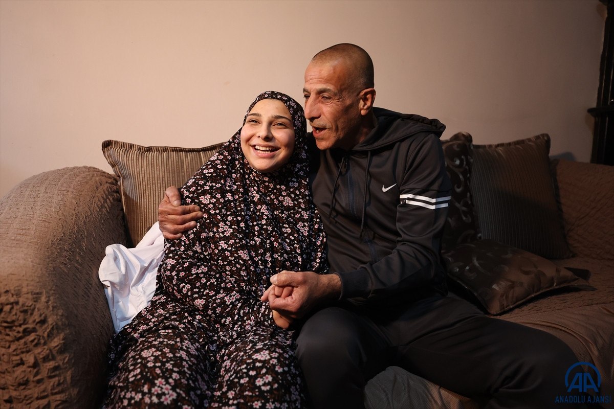 israil 90 filistinli tutukluyu serbest birakti 5 BsLGWDe1