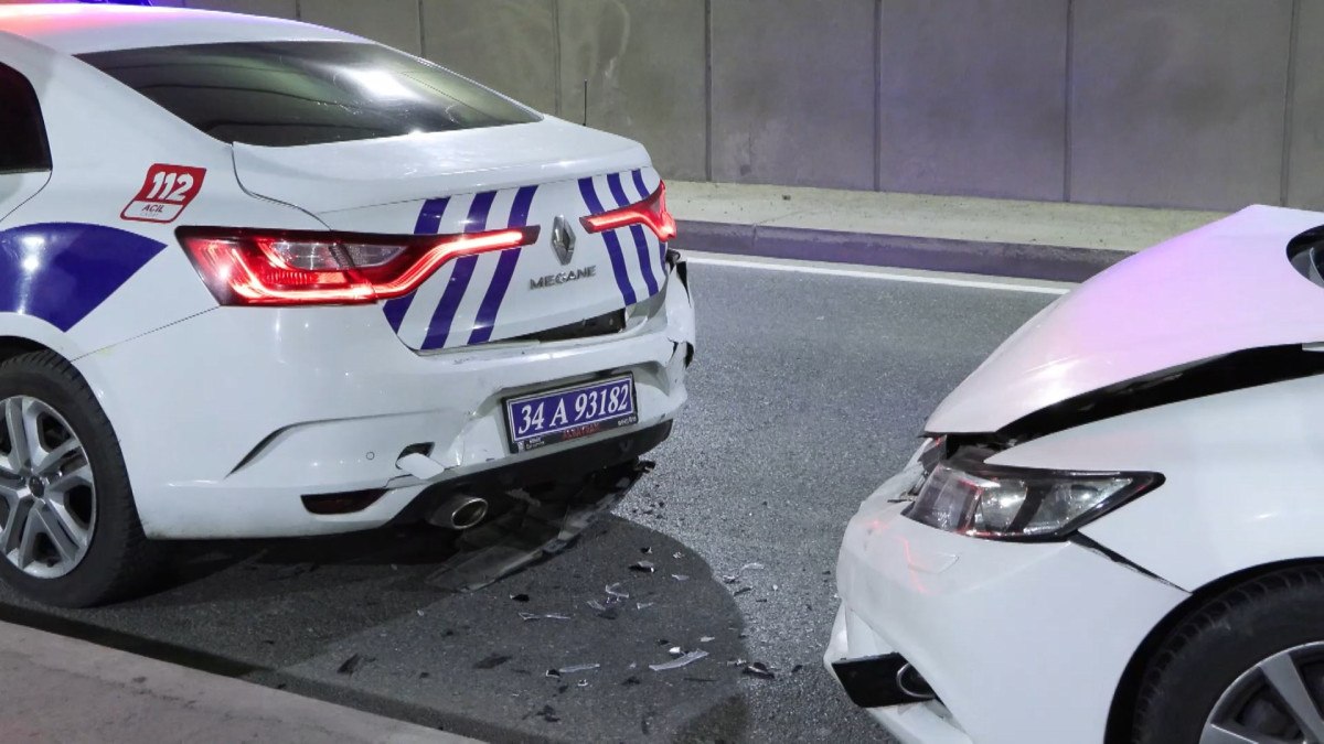 istanbul kartalda zincirleme kaza 3 yarali 1 iCSNCD5T