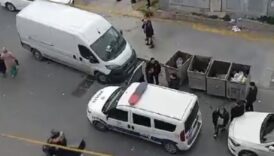 istanbulda bebegini cope atti HSkb1cWf