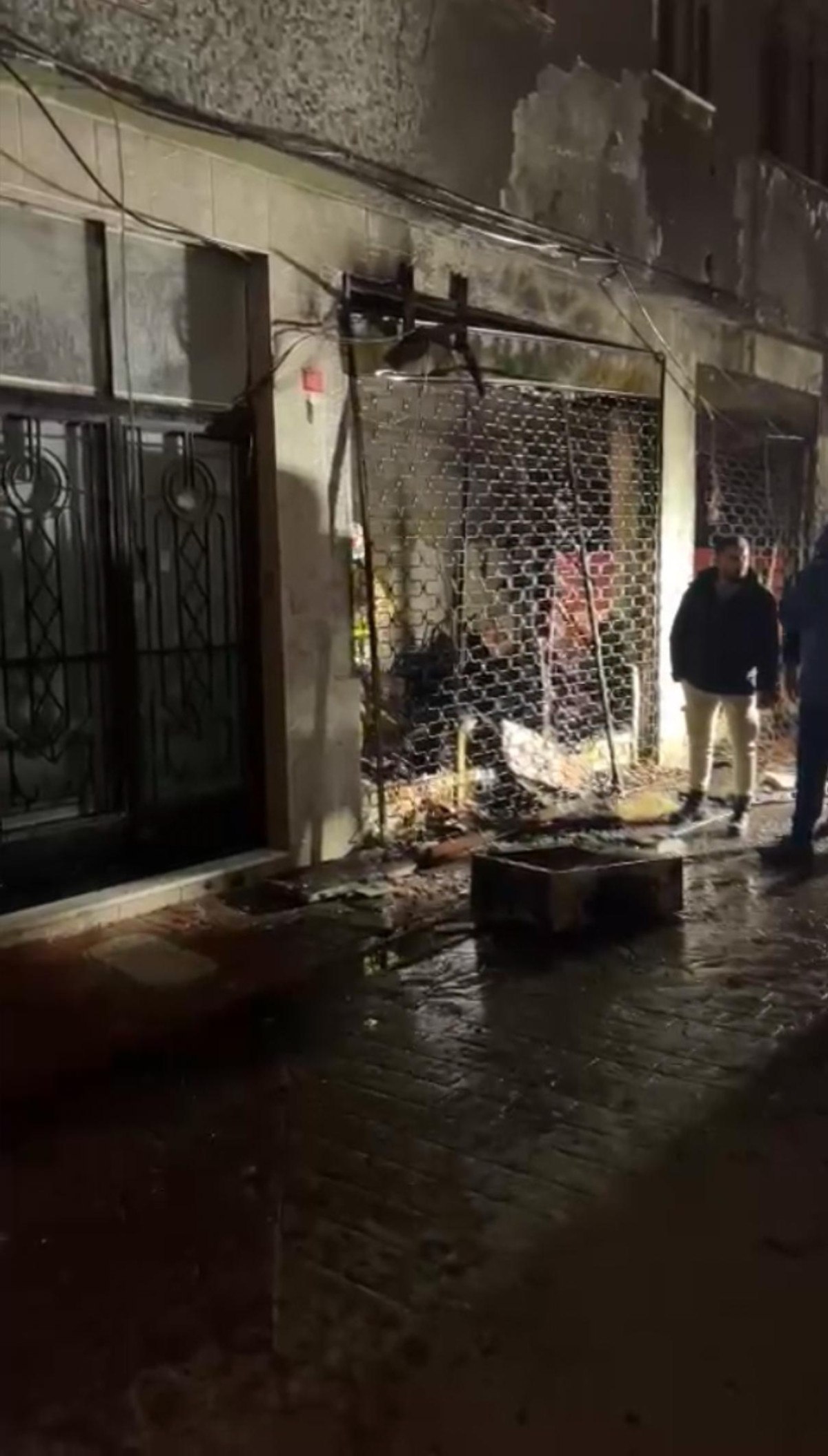 istanbulda iki ayri noktada yangin 1 FVdyG63v